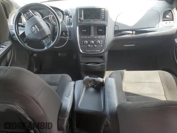 2020 Dodge Grand Caravan SE Plus with VIN 2C4RDGBG5LR228262, listed as a Copart auction lot 65177075 with 213,894 mi miles and Salvage title. Bid and sale history available at DreamBid. Image 8.