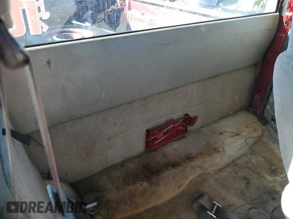 2001 Chevrolet S-10 LS Xtreme z VIN 1GCCS195318113004, wystawiony jako Copart lot #87301195 z przebiegiem 290 862 mil mil oraz Szkoda całkowita • Salvage title. Historia ofert i sprzedaży dostępna na DreamBid. Obrazek 10.