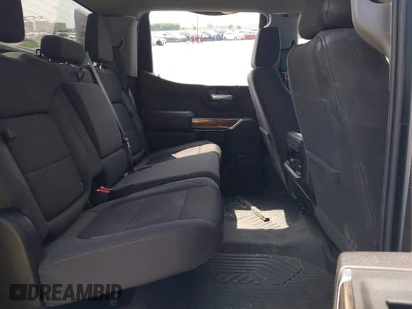 2022 Chevrolet Silverado 1500 LT Trail Boss z VIN 3GCPYFED3NG210844, wystawiony jako IAAI lot #42403476 z przebiegiem 14 197 mil mil oraz . Historia ofert i sprzedaży dostępna na DreamBid. Obrazek 8.