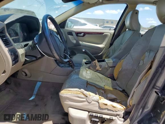 2004 Volvo S60 с VIN YV1RS59V042323000, выставлен на аукционе Copart как лот 66625555 с пробегом 210 230 миль миль и Списание • Salvage title. История ставок и продаж доступна на DreamBid. Изображение 7.