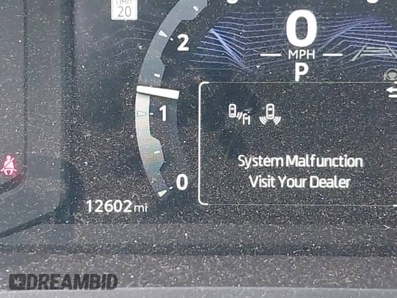 2024 Toyota Tacoma SR5 with VIN 3TMLB5JN8RM059015, listed as a IAAI auction lot 43328924 with 12,602 mi miles and . Bid and sale history available at DreamBid. Image 16.