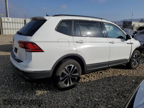 2023 Volkswagen Tiguan S с VIN 3VVRB7AX7PM054586, выставлен на аукционе Copart как лот 84275455 с пробегом 40 225 миль миль и Списание • Salvage title. История ставок и продаж доступна на DreamBid. Изображение 3.