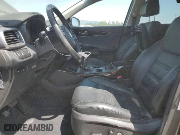 2018 Kia Sorento EX with VIN 5XYPHDA55JG395801, listed as a Copart auction lot 60622665 with 83,100 mi miles and Salvage title. Bid and sale history available at DreamBid. Image 7.