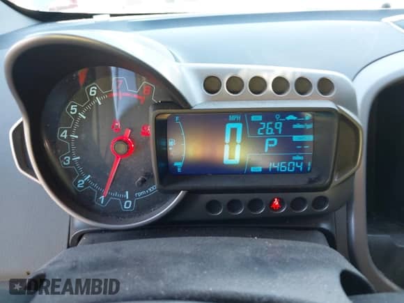 2015 Chevrolet Sonic LTZ с VIN 1G1JE5SB2F4195174, выставлен на аукционе IAAI как лот 43455550 с пробегом 146 041 миль миль и . История ставок и продаж доступна на DreamBid. Изображение 7.