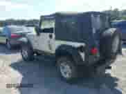 2005 Jeep Wrangler X z VIN 1J4FA39SX5P370491, wystawiony jako IAAI lot #43156077 z przebiegiem 110 362 mil mil oraz . Historia ofert i sprzedaży dostępna na DreamBid. Obrazek 3.