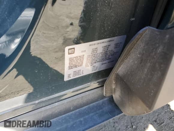 2025 Chevrolet Trax LT with VIN KL77LHEP8SC210080, listed as a Copart auction lot 84422945 with 3,424 mi miles and Salvage title. Bid and sale history available at DreamBid. Image 12.