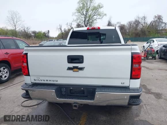 2016 Chevrolet Silverado 1500 LT with VIN 1GCUKREC3GF230027, listed as a IAAI auction lot 41981239 with 181,794 mi miles and . Bid and sale history available at DreamBid. Image 17.