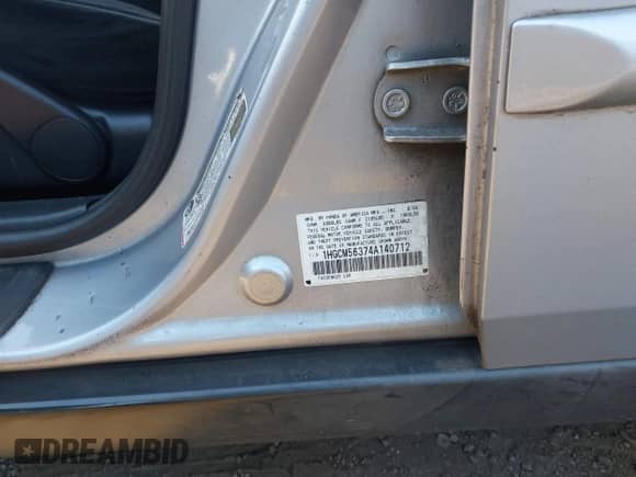 2004 Honda Accord LX с VIN 1HGCM56374A140712, выставлен на аукционе IAAI как лот 43357853 с пробегом 277 318 миль миль и . История ставок и продаж доступна на DreamBid. Изображение 9.