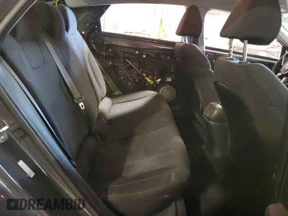 2023 Hyundai Elantra SE z VIN KMHLL4AG7PU582068, wystawiony jako Copart lot #48286015 z przebiegiem 30 798 mil mil oraz Szkoda całkowita • Salvage title. Historia ofert i sprzedaży dostępna na DreamBid. Obrazek 10.