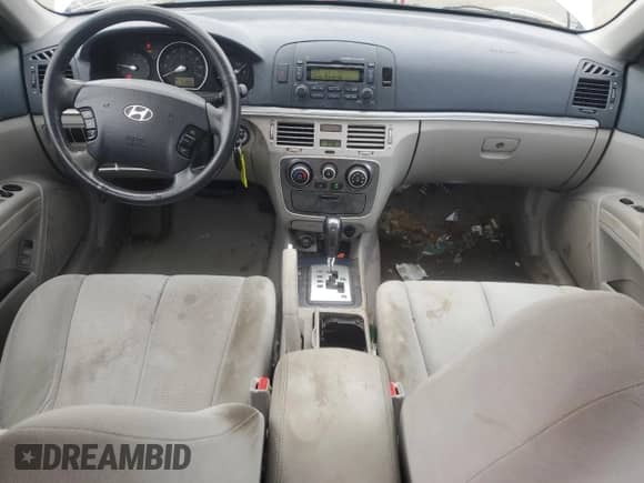 2008 Hyundai Sonata SE с VIN 5NPEU46F48H335581, выставлен на аукционе Copart как лот 82353845 с пробегом 147 552 миль миль и Списание • Salvage title. История ставок и продаж доступна на DreamBid. Изображение 8.