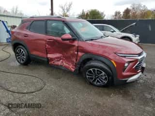 2025 Chevrolet TrailBlazer LT z VIN KL79MPSL1SB194845, wystawiony jako Copart lot #87489305 z przebiegiem 11 033 mil mil oraz Czysty tytuł • Clean title. Historia ofert i sprzedaży dostępna na DreamBid. Obrazek 4.