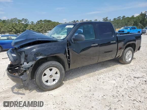 2007 GMC Sierra 1500 SLE2 with VIN 2GTEC13J371610755, listed as a Copart auction lot 57898285 with 484,727 mi miles and Salvage title. Bid and sale history available at DreamBid. Image 1.