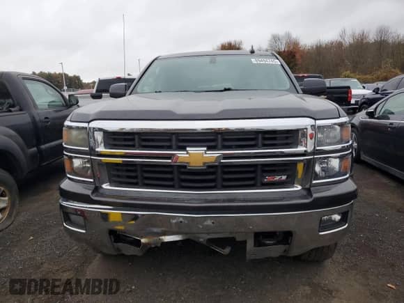 2015 Chevrolet Silverado 1500 LT with VIN 1GCVKREC3FZ157002, listed as a Copart auction lot 89494745 with 135,004 mi miles and Clean title. Bid and sale history available at DreamBid. Image 5.