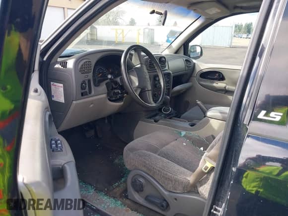 2003 Chevrolet TrailBlazer LTZ с VIN 1GNDT13S632322475, выставлен на аукционе IAAI как лот 41560972 с пробегом 236 178 миль миль и . История ставок и продаж доступна на DreamBid. Изображение 5.