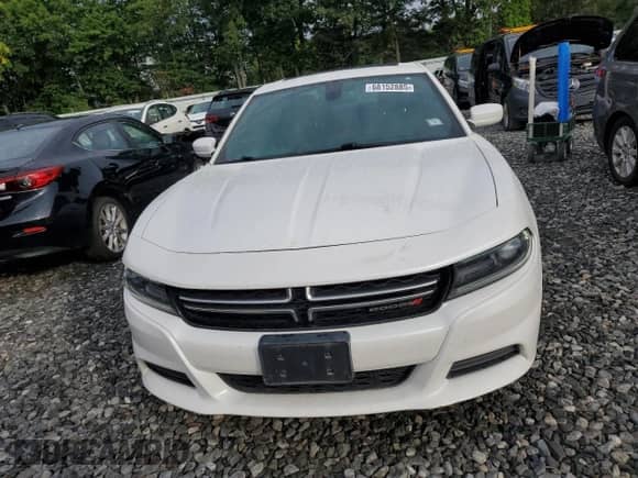 2015 Dodge Charger SE with VIN 2C3CDXFGXFH742543, listed as a Copart auction lot 68152885 with 90,690 mi miles and Clean title. Bid and sale history available at DreamBid. Image 5.