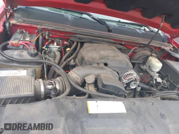 2007 Chevrolet Silverado 1500 1LT with VIN 1GCEC19027Z502990, listed as a IAAI auction lot 42534271 with 233,303 mi miles and . Bid and sale history available at DreamBid. Image 10.