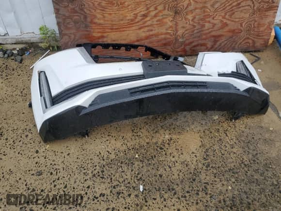 2022 Cadillac Escalade Premium Luxury с VIN 1GYS4BKL3NR164999, выставлен на аукционе Copart как лот 58035295 с пробегом 42 871 миль миль и Списание • Salvage title. История ставок и продаж доступна на DreamBid. Изображение 13.