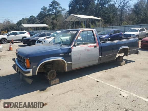 1989 Dodge Dakota S с VIN 1B7FL26X5KS067170, выставлен на аукционе Copart как лот 46698715 с пробегом 141 091 миль миль и Списание • Salvage title. История ставок и продаж доступна на DreamBid. Изображение 1.