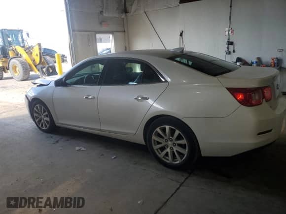 2015 Chevrolet Malibu LTZ with VIN 1G11F5SLXFF325907, listed as a Copart auction lot 85740195 with 136,763 mi miles and Salvage title. Bid and sale history available at DreamBid. Image 2.