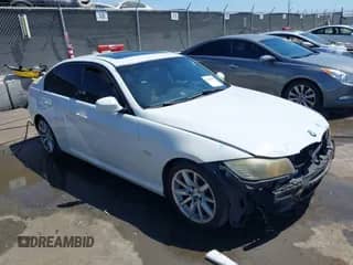 2010 BMW 3 Series 328i с VIN WBAPH5G56ANM36567, выставлен на аукционе IAAI как лот 39189350 с пробегом 147 555 миль миль и . История ставок и продаж доступна на DreamBid. Изображение 1.
