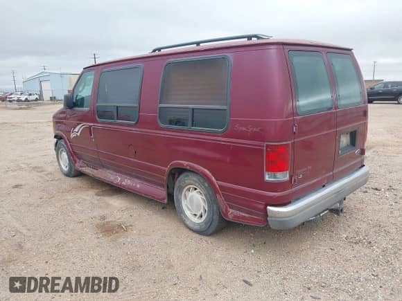 2003 Ford Econoline Cargo Recreational с VIN 1FDRE14W13HA62232, выставлен на аукционе IAAI как лот 42105347 с пробегом 222 451 миль миль и . История ставок и продаж доступна на DreamBid. Изображение 3.