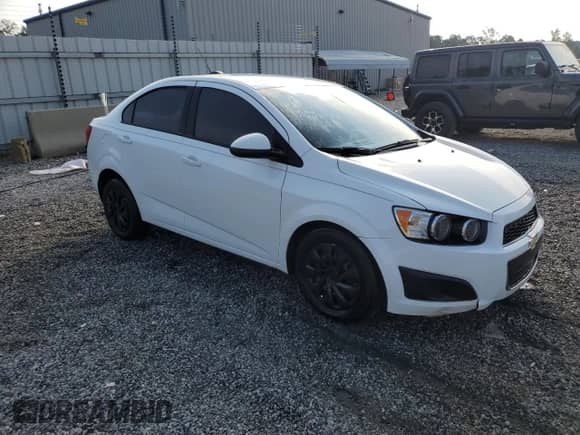 2016 Chevrolet Sonic LS с VIN 1G1JA5SH3G4116743, выставлен на аукционе Copart как лот 65826325 с пробегом 81 488 миль миль и Списание • Salvage title. История ставок и продаж доступна на DreamBid. Изображение 4.