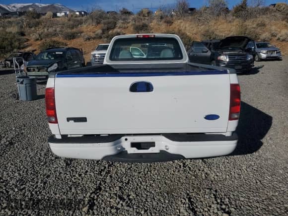 1997 Ford F-150 с VIN 1FTDF1728VKD05450, выставлен на аукционе Copart как лот 87286155 с пробегом 110 404 миль миль и Чистый • Clean title. История ставок и продаж доступна на DreamBid. Изображение 6.