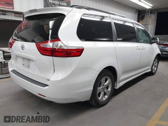 2019 Toyota Sienna LE Auto Access Seat с VIN 5TDKZ3DC1KS014297, выставлен на аукционе IAAI как лот 43184463 с пробегом 158 267 миль миль и . История ставок и продаж доступна на DreamBid. Изображение 4.