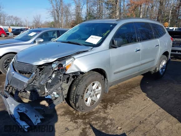 2012 Chevrolet Traverse LS с VIN 1GNKREED3CJ195606, выставлен на аукционе IAAI как лот 38613217 с пробегом 121 328 миль миль и . История ставок и продаж доступна на DreamBid. Изображение 2.