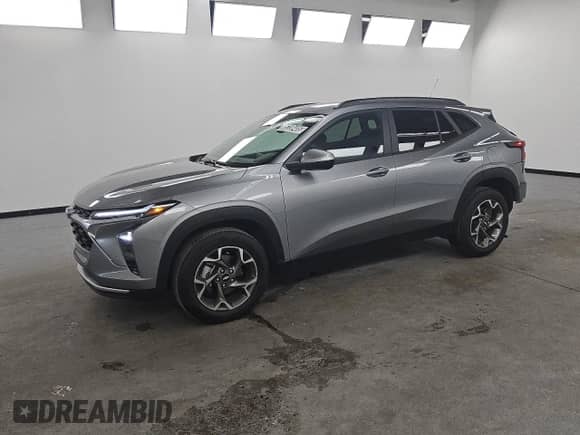 2025 Chevrolet Trax LT with VIN KL77LHEP5SC234028, listed as a Copart auction lot 85330485 with 12,509 mi miles and Salvage title. Bid and sale history available at DreamBid. Image 1.