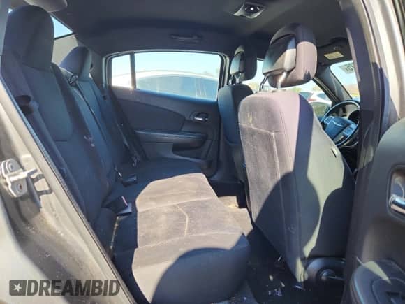 2013 Chrysler 200 Touring with VIN 1C3CCBBB1DN714652, listed as a Copart auction lot 82708725 with 151,536 mi miles and Clean title. Bid and sale history available at DreamBid. Image 10.