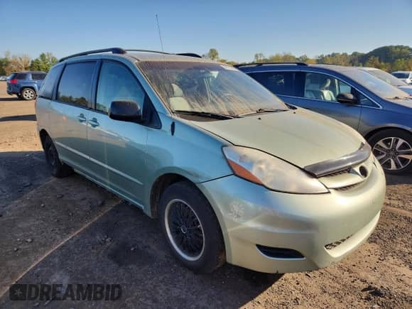 2007 Toyota Sienna CE с VIN 5TDZK23C87S040613, выставлен на аукционе Copart как лот 84721265 с пробегом 253 796 миль миль и Списание • Salvage title. История ставок и продаж доступна на DreamBid. Изображение 4.