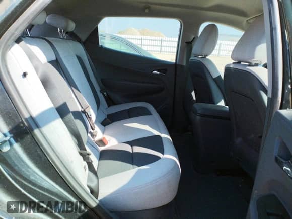 2019 Chevrolet Bolt EV LT z VIN 1G1FY6S01K4118758, wystawiony jako Copart lot #59396842 z przebiegiem 61 773 mil mil oraz . Historia ofert i sprzedaży dostępna na DreamBid. Obrazek 6.