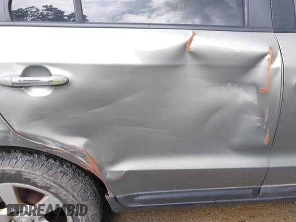 2009 Hyundai Santa Fe SE с VIN 5NMSH13EX9H329140, выставлен на аукционе IAAI как лот 42525824 с пробегом 190 446 миль миль и . История ставок и продаж доступна на DreamBid. Изображение 14.