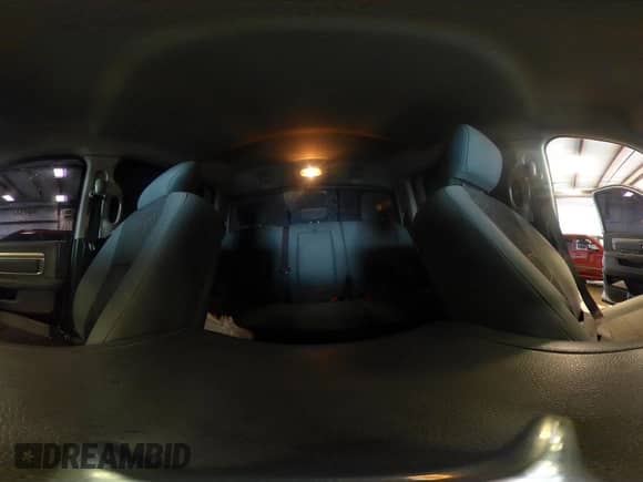 2017 Ram 1500 Big Horn z VIN 1C6RR6LT2HS547932, wystawiony jako IAAI lot #41293077 z przebiegiem 111 714 mil mil oraz . Historia ofert i sprzedaży dostępna na DreamBid. Obrazek 19.