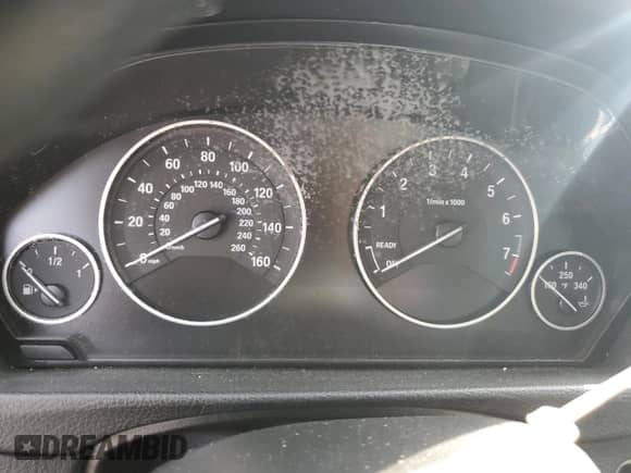 2014 BMW 3 Series 328i с VIN WBA3A5G50ENP30670, выставлен на аукционе Copart как лот 81692065 с пробегом Не указан миль и Списание • Salvage title. История ставок и продаж доступна на DreamBid. Изображение 9.