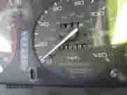 1996 Honda Accord LX z VIN 1HGCD5633TA077784, wystawiony jako IAAI lot #43302358 z przebiegiem 235 003 mil mil oraz . Historia ofert i sprzedaży dostępna na DreamBid. Obrazek 11.