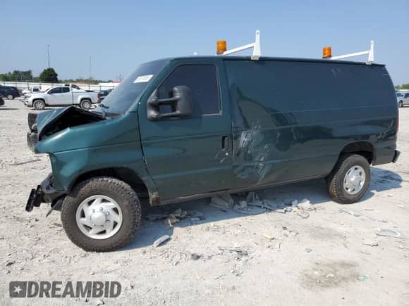 2008 Ford Econoline Cargo Commercial z VIN 1FTNE24W78DA10255, wystawiony jako Copart lot #69370085 z przebiegiem 55 620 mil mil oraz Szkoda całkowita • Salvage title. Historia ofert i sprzedaży dostępna na DreamBid. Obrazek 1.