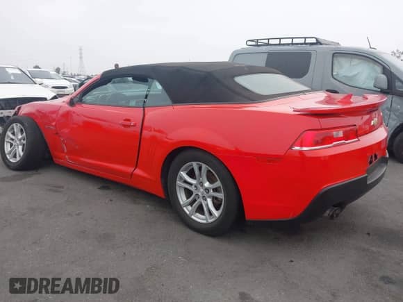 2015 Chevrolet Camaro LT z VIN 2G1FD3D33F9267919, wystawiony jako IAAI lot #43295953 z przebiegiem 98 312 mil mil oraz . Historia ofert i sprzedaży dostępna na DreamBid. Obrazek 3.