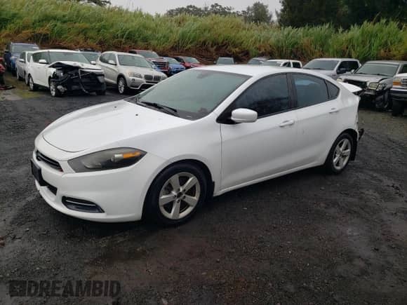 2015 Dodge Dart SXT with VIN 1C3CDFBB9FD315355, listed as a Copart auction lot 64086455 with 94,801 mi miles and Salvage title. Bid and sale history available at DreamBid. Image 1.