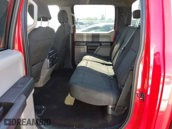 2018 Ford F-150 XL with VIN 1FTEW1CP7JKC84610, listed as a IAAI auction lot 42622943 with 61,696 mi miles and . Bid and sale history available at DreamBid. Image 8.