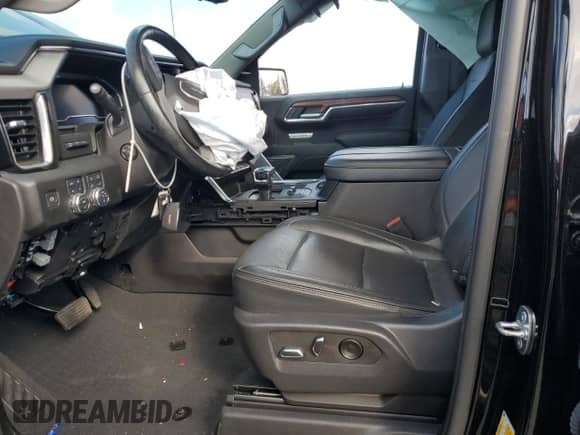 2023 GMC Sierra 1500 Denali z VIN 3GTUUGED2PG233216, wystawiony jako Copart lot #84449105 z przebiegiem 17 876 mil mil oraz Szkoda całkowita • Salvage title. Historia ofert i sprzedaży dostępna na DreamBid. Obrazek 7.