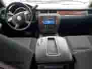 2007 Chevrolet Tahoe LT с VIN 1GNFK13017R351910, выставлен на аукционе Copart как лот 70281515 с пробегом 170 331 миль миль и Списание • Salvage title. История ставок и продаж доступна на DreamBid. Изображение 8.