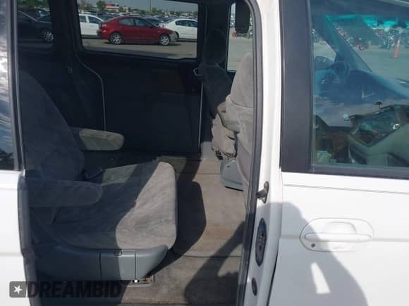 2004 Honda Odyssey EX с VIN 5FNRL18674B078991, выставлен на аукционе IAAI как лот 42677380 с пробегом 169 724 миль миль и . История ставок и продаж доступна на DreamBid. Изображение 8.