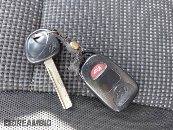 2013 Hyundai Elantra z VIN KMHD35LE2DU119644, wystawiony jako IAAI lot #43297998 z przebiegiem 184 464 mil mil oraz . Historia ofert i sprzedaży dostępna na DreamBid. Obrazek 11.