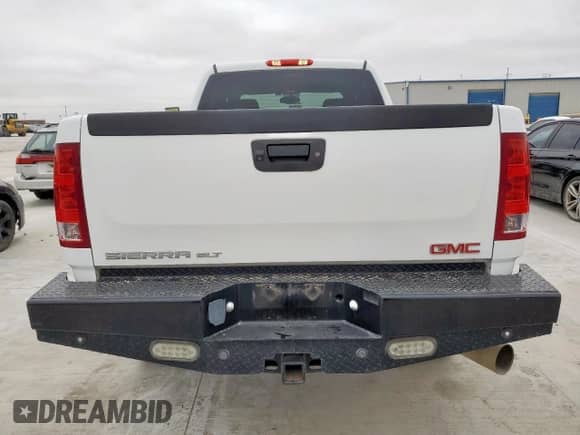 2013 GMC Sierra 1500 with VIN 1GT111E84DF176123, listed as a Copart auction lot 59797415 with 123,391 mi miles and Clean title. Bid and sale history available at DreamBid. Image 6.
