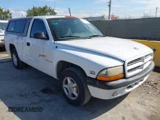 1997 Dodge Dakota с VIN 1B7FL26X9VS179183, выставлен на аукционе IAAI как лот 43174698 с пробегом 125 576 миль миль и . История ставок и продаж доступна на DreamBid. Изображение 1.