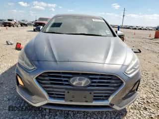 2018 Hyundai Sonata SE с VIN 5NPE24AF5JH682064, выставлен на аукционе Copart как лот 85357345 с пробегом 109 588 миль миль и Списание • Salvage title. История ставок и продаж доступна на DreamBid. Изображение 5.