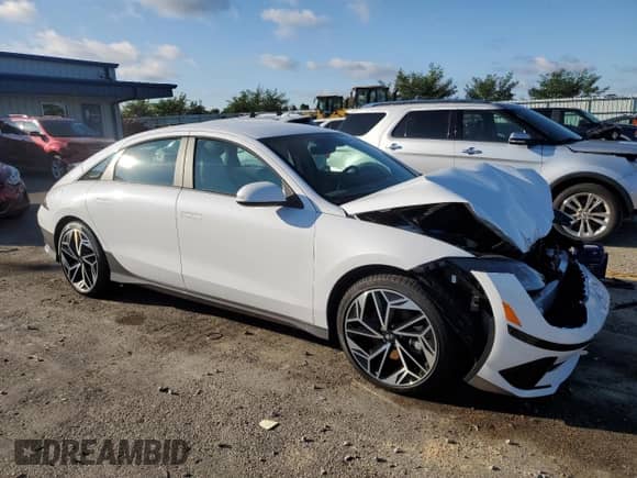 2025 Hyundai Ioniq 6 SEL с VIN KMHM34ACXSA099380, выставлен на аукционе Copart как лот 84194385 с пробегом 496 миль миль и Списание • Salvage title. История ставок и продаж доступна на DreamBid. Изображение 4.