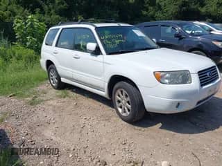 2008 Subaru Forester X with VIN JF1SG65608H705419, listed as a IAAI auction lot 42859679 with 128,820 mi miles and . Bid and sale history available at DreamBid. Image 1.